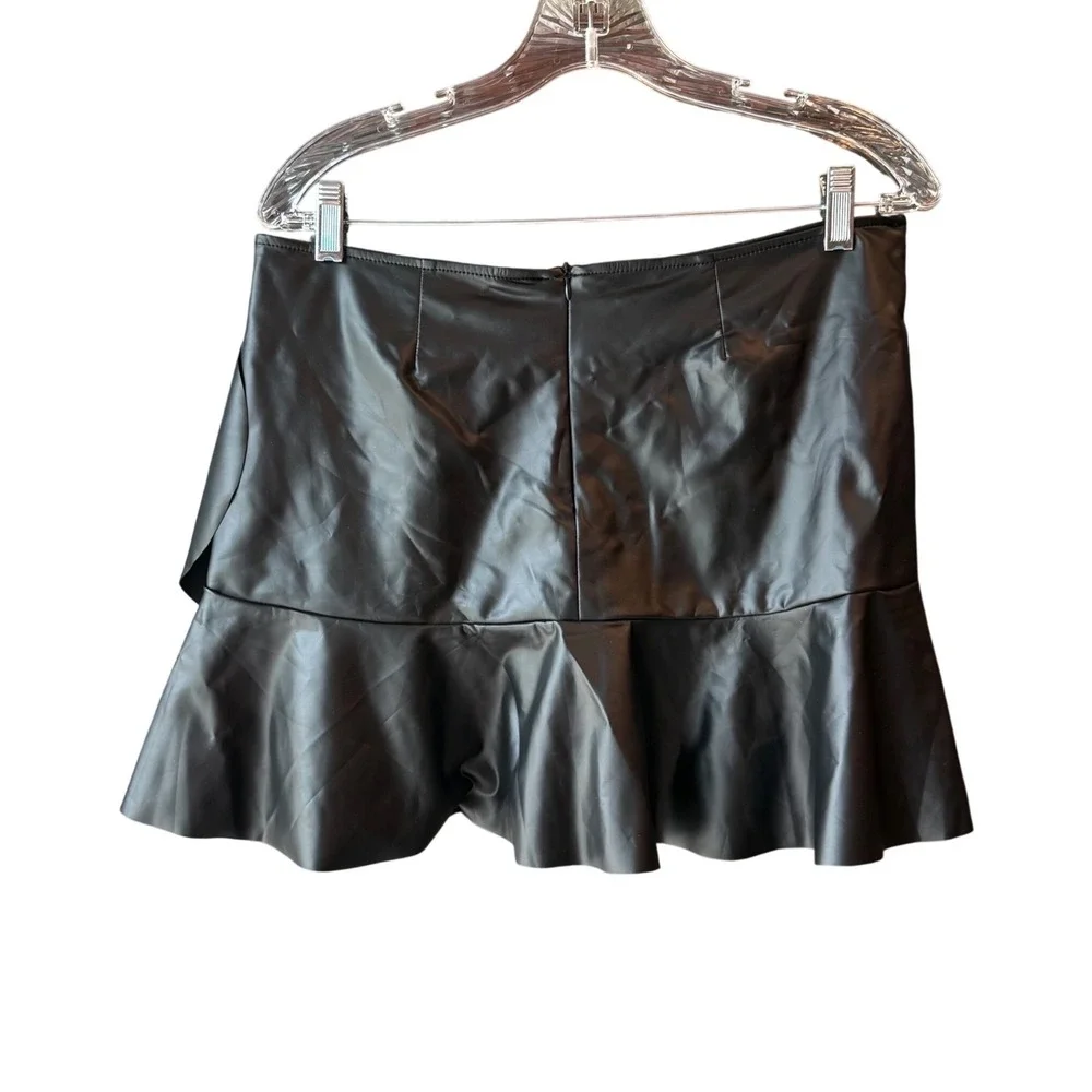 Avid Love edgy faux